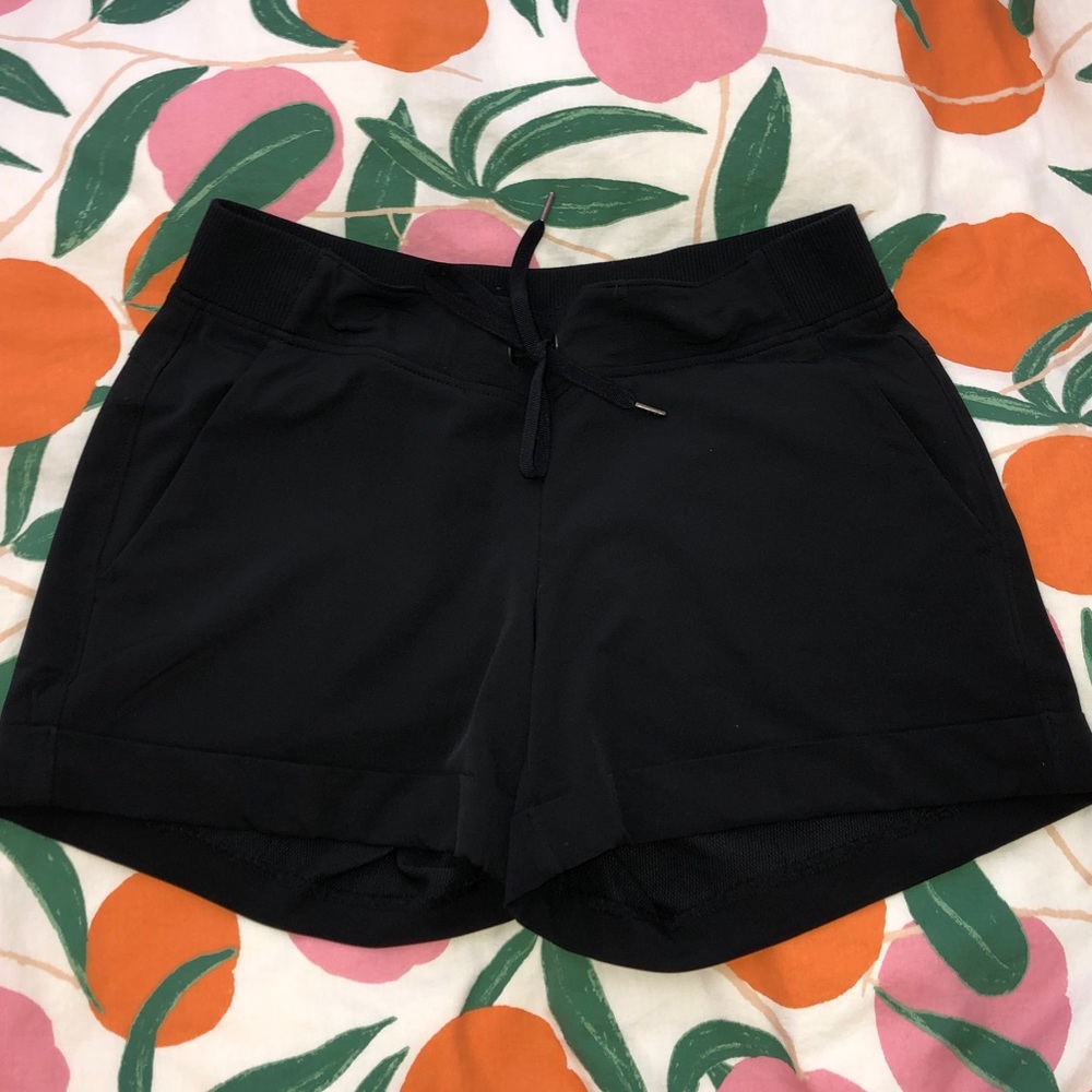Athleta Black Workout Shorts Luxe